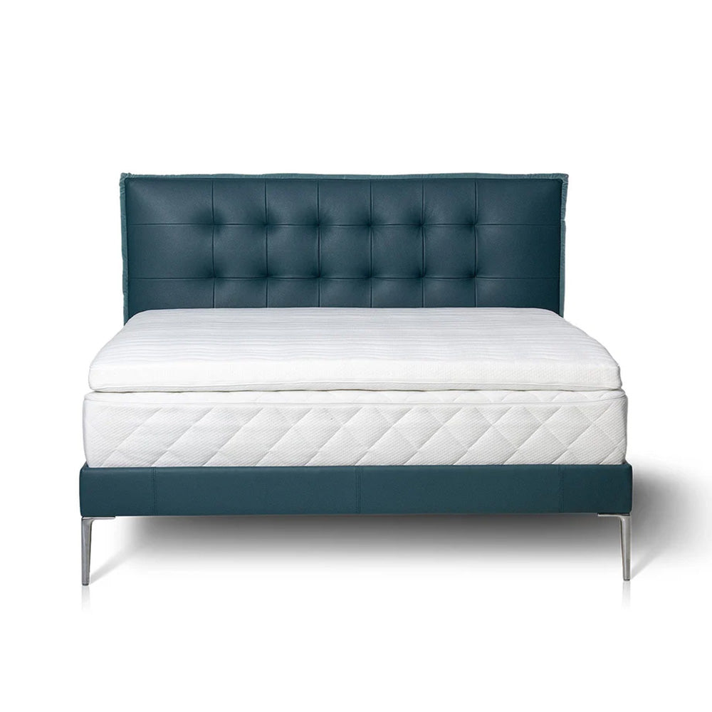 de Sede DS-4500 Luxury Bed with A Beechwood Frame