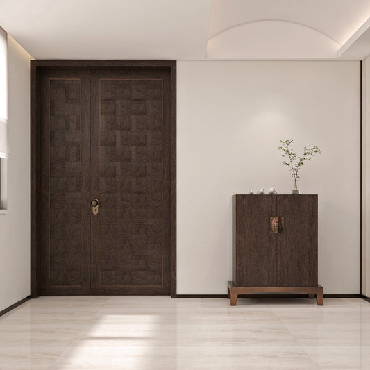 Porte interne di lusso personalizzate con materiali di prima qualità per residenze in villa